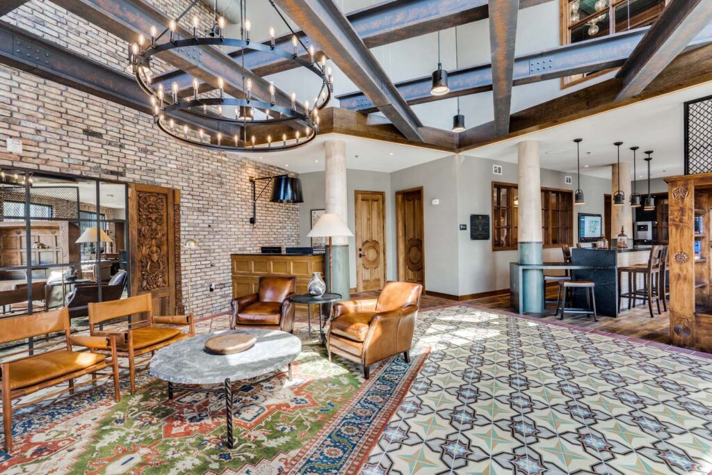 wallis & Baker Grapevine